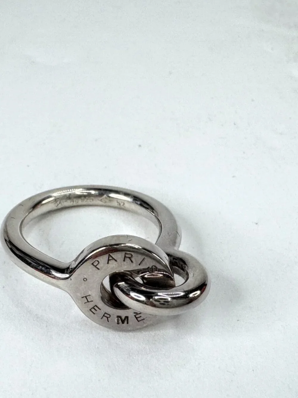 Vintage Hermès Dubbel O Silver Tone Horseshoe Charm Wide Ring with Box GS868